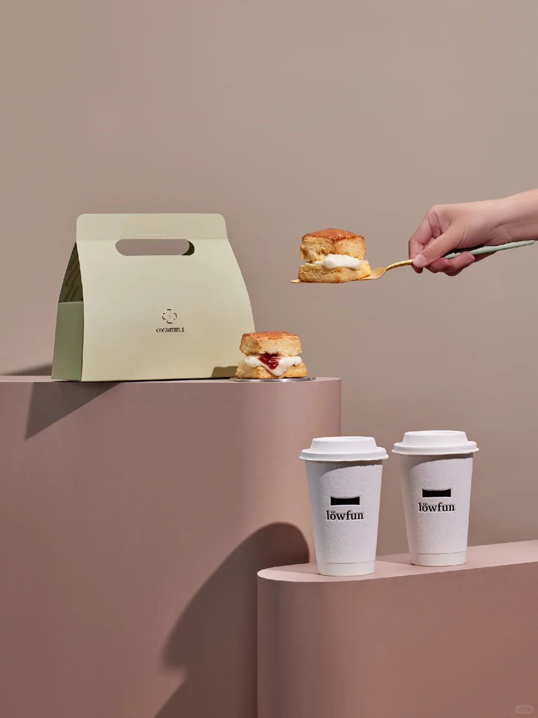 custom paper coffee cup with lid 2